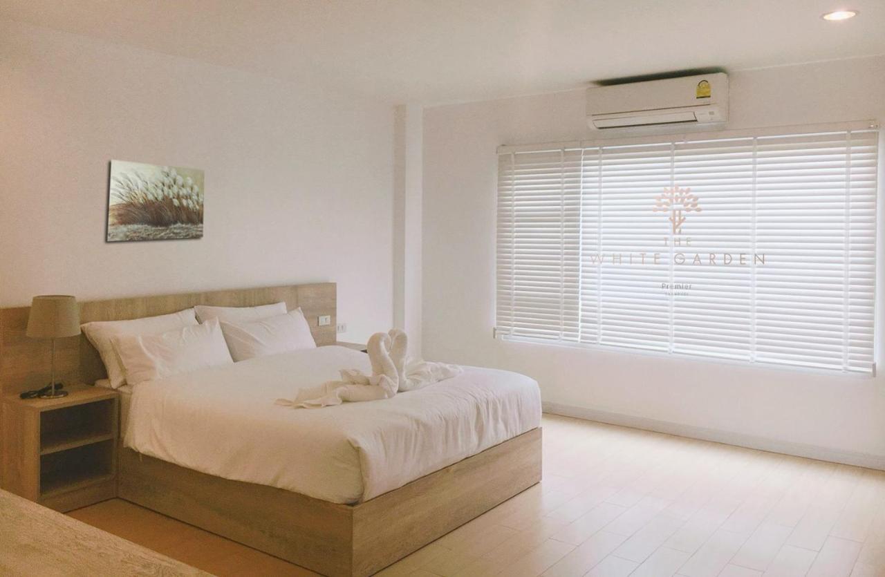Hotel The White Garden Premier Saraburi Ban Dao Ruang  Exterior foto