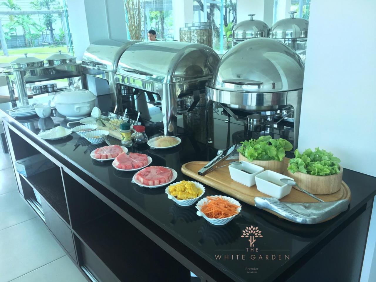 Hotel The White Garden Premier Saraburi Ban Dao Ruang  Exterior foto