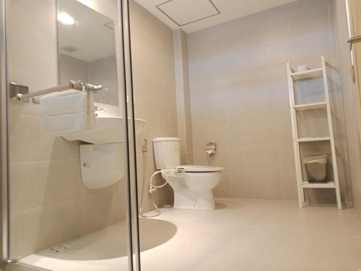 Hotel The White Garden Premier Saraburi Ban Dao Ruang  Exterior foto
