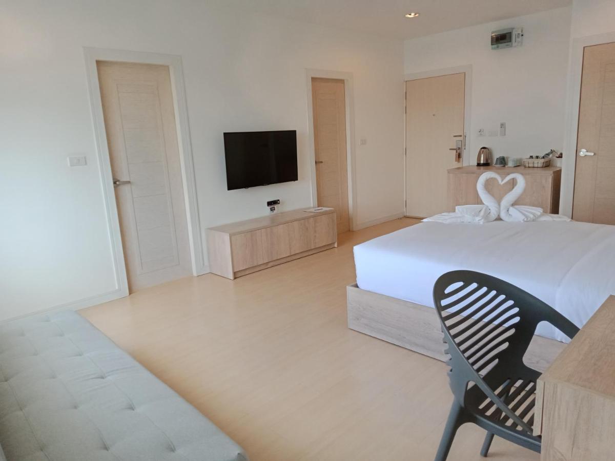 Hotel The White Garden Premier Saraburi Ban Dao Ruang  Exterior foto